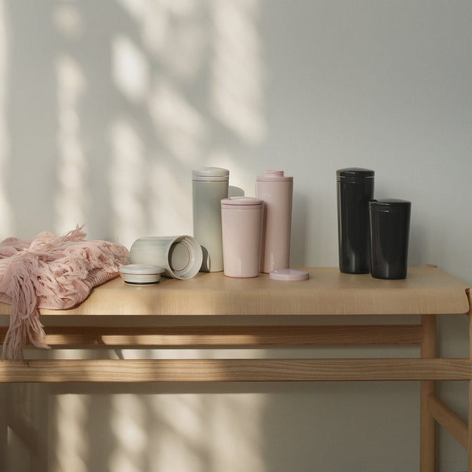 Stelton I:Kontras