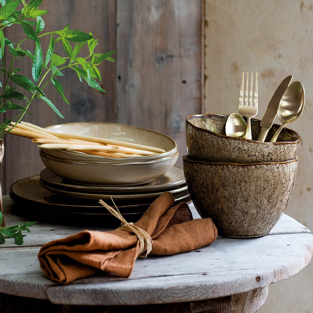 Leonardo Geschirrset Matera (Speiseteller + tiefe Teller + Frühstücksteller + Schüsseln) – Beige – 24-teilig / 6 Personen