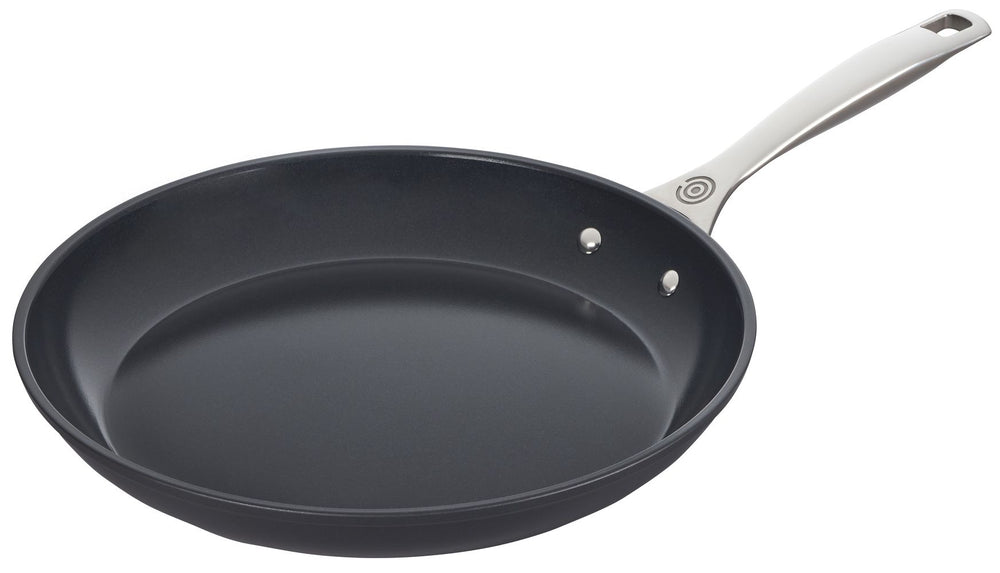 Le Creuset Bratpfannenset Essential Antihaft-Keramik – 24 cm/28 cm