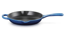 Le Creuset Bratpfanne Signature Azure ø 23 cm - Emaillierte Antihaftbeschichtung