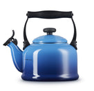 Le Creuset Wasserkessel / Flötenkessel Tradition - Induktion - Azure - 2.1 Liter