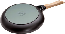 Staub Bratpfanne Schwarz - ø 28 cm - Emaillierte Antihaftbeschichtung