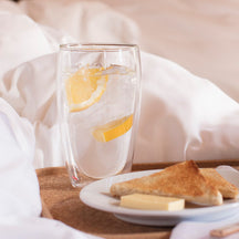 Bodum Doppeltwandige Latte Macchiato Gläser Pavina - Patentiertes Ventil - 450 ml - 2 Stück