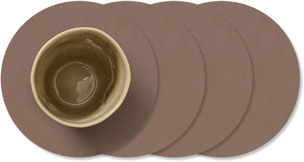 LIND DNA Untersetzer Nupo - Leder - Trüffel - ø 10 cm - 4 Stück