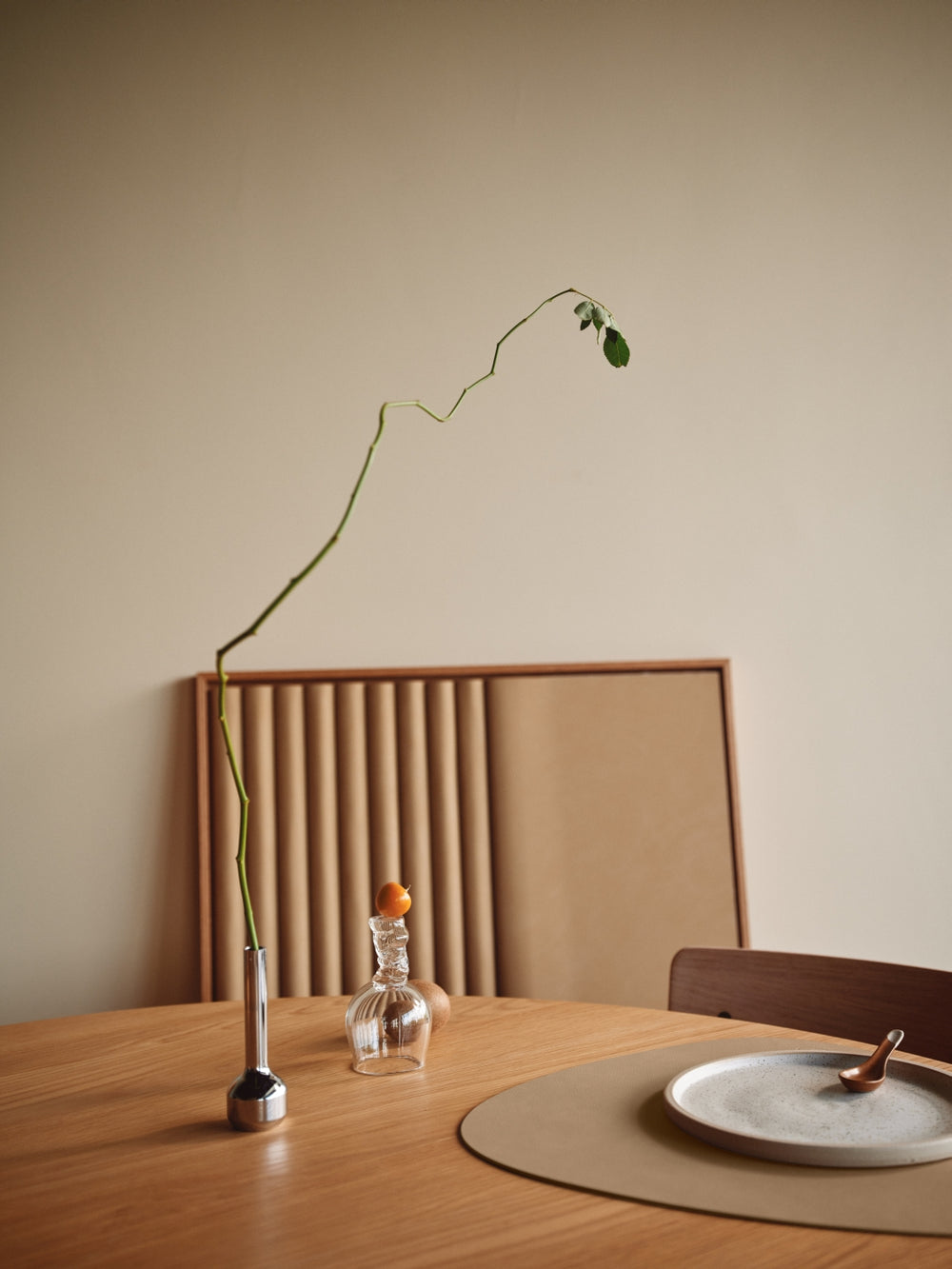 LIND DNA Tischsets Nupo - Leder - Khaki - Curved - 44 x 37 cm - 2 Stück