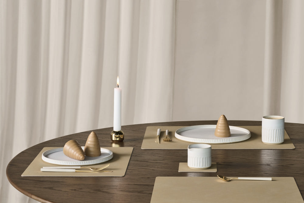 LIND DNA Tischsets Nupo - Leder - Khaki - 45 x 35 cm - 2 Stück