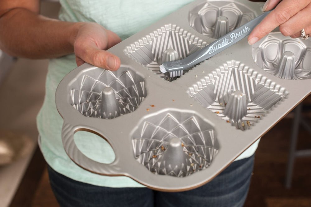 Nordic Ware Ultimate Bundt Cleaning Tool