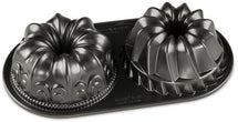 Nordic Ware Gugelhupf Backform Bundt Duet Silber - 2 Stücke