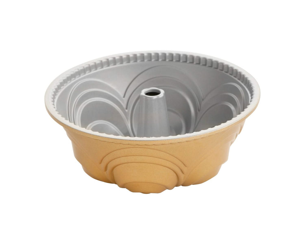 Nordic Ware Gugelhupf Backform Chiffon Bundt Gold ø 25 / 2.4 Liter