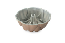 Nordic Ware Gugelhupf Backform Magnolia Bundt Pan Kupfer ø 25 cm / 2.4 Liter