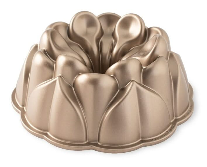 Nordic Ware Gugelhupf Backform Magnolia Bundt Pan Kupfer ø 25 cm / 2.4 Liter