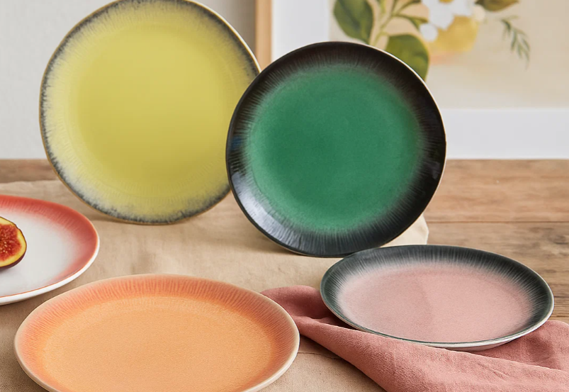 Studio Tavola Geschirrset Fire 30-teilig / 6 Personen - 6 Dinner-Teller, 6 Frühstücksteller, 6 Schalen, 6 Kaffeetassen und 6 Kaffeebecher