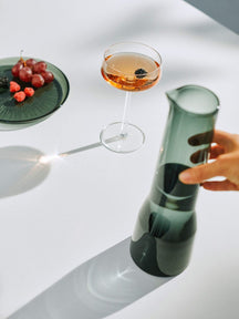 Iittala Karaffe Essence 1 Liter Dunkelgrau