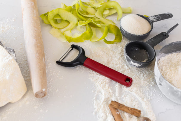 KitchenAid Sparschäler Classic Kaiserrot - Edelstahl 17,5 cm - Y-Modell Schäler