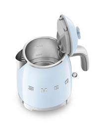 SMEG Wasserkocher Mini – 1400 W – Pastellblau – 800 ml – 3 Tassen – KLF05PBEU