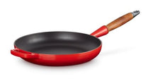 Le Creuset Bratpfanne Signature Kirschrot - ø 26 cm / 2 Liter - Emaillierte Antihaftbeschichtung