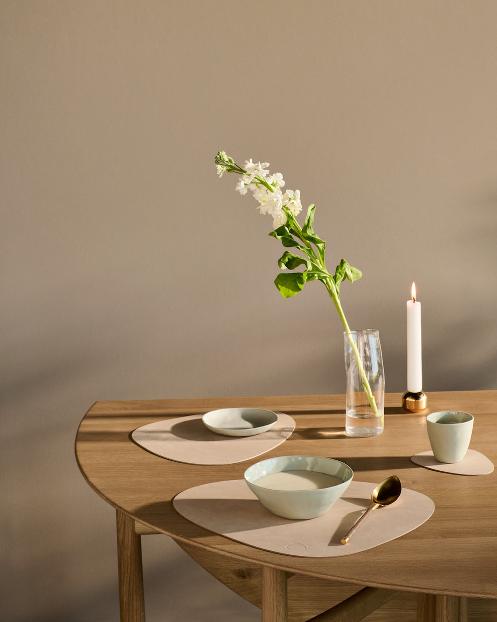 LIND DNA Untersetzer Nupo - Leder - Sand - 13 x 11 cm - 4 Stück