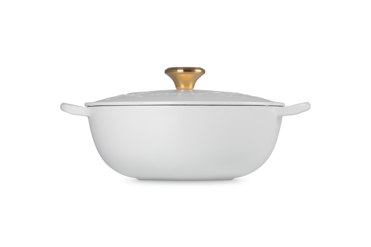 Le Creuset Bratpfanne Marmite mit goldfarbenem Knopf – Holly Christmas – Weiß – ø 26 cm / 4,1 Liter