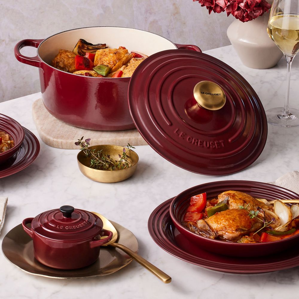 Le Creuset Bräter Signature – Garnet – ø 20 cm / 2.4 Liter