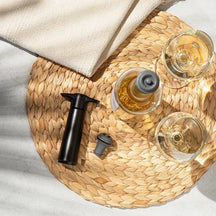 Vacu Vin Weinpumpe - mit 2 Weinverschlüssen - Weinretter - Schwarz