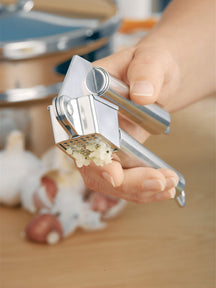 WMF Knoblauchpresse Profi Plus - 18 cm