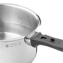WMF Schnellkochtopf Perfect Plus - Flammenschutz - ø 22 cm - 4,5 Liter