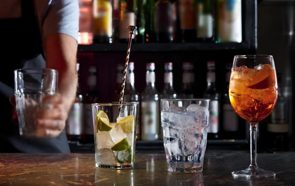 Bormioli Rocco Gläser Verschluss Transparent 290 ml - 6 Stück + Cookinglife Karaffe 1 Liter