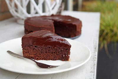 Glutenfreier und laktosefreier Schokoladenkuchen