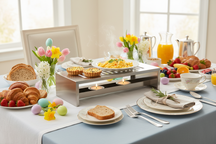 Gemütlicher und trendiger Wärmeteller – Tellerwärmer mit 2 Teelichthaltern – Edelstahl – 26,4 x 14,9 x 7 cm