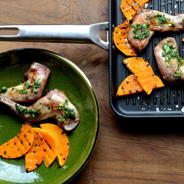 Alles über die schwarze Emaille-Innenseite