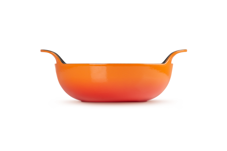 Le Creuset Wokpfanne / Balti-Gericht - Ofenrot - ø 24 cm / 2.7 Liter - Emaillierte Antihaftbeschichtung