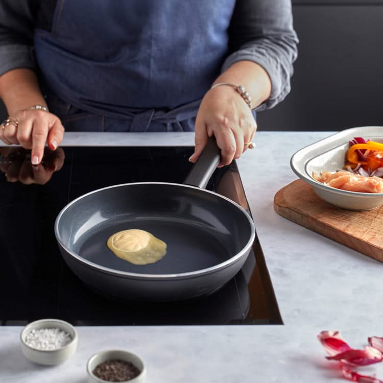 Demeyere Bratpfanne Alu Comfort 3 Ceraforce ø 30 cm - keramische Antihaftbeschichtung