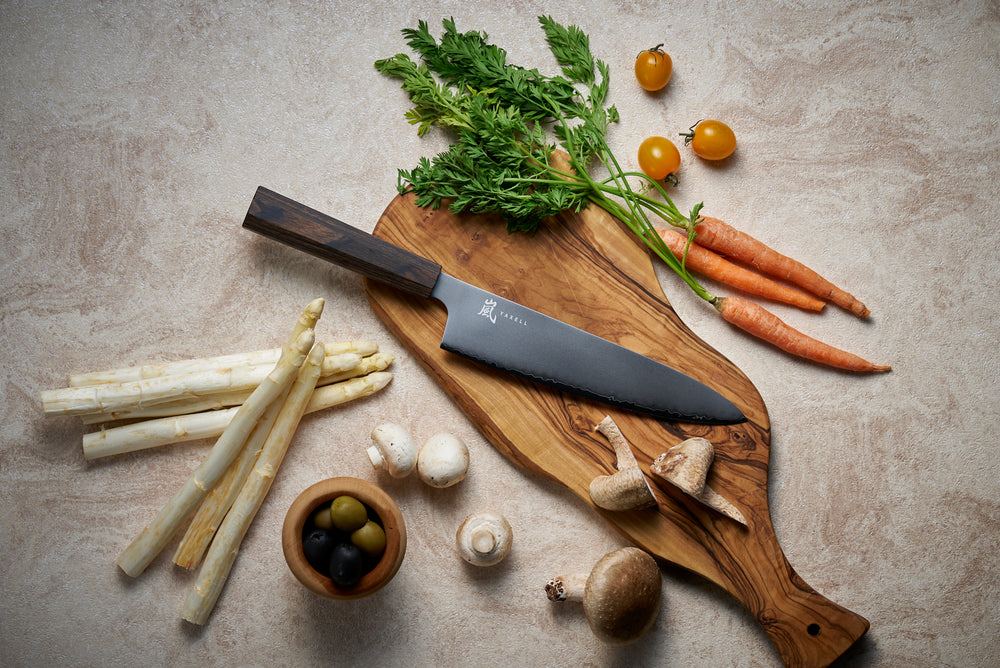 Yaxell Kochmesser Hana 20 cm – 3-lagiger Edelstahl – dunkelbrauner Pakkaholzgriff